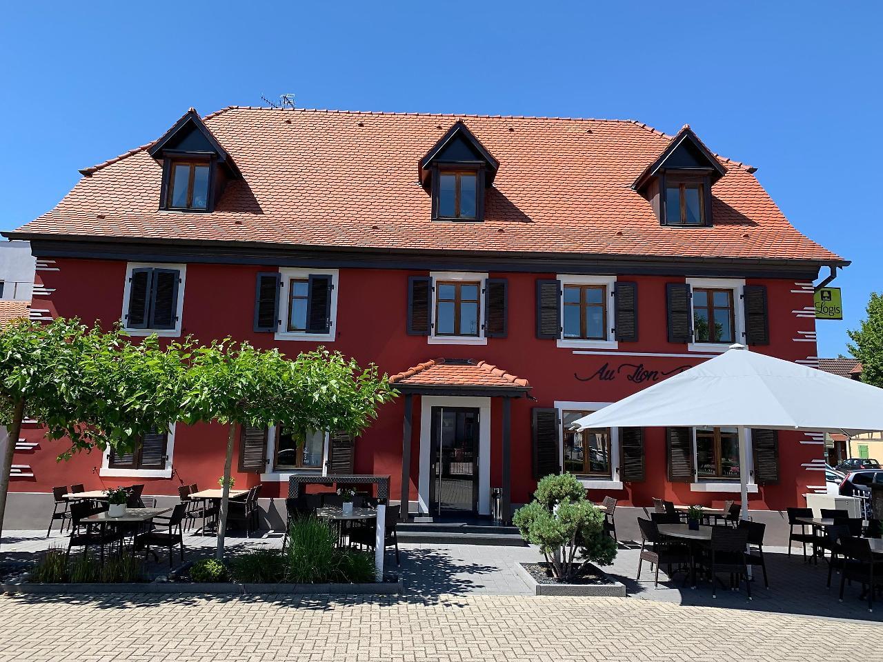 Logis Hotel Restaurant Au Lion Rouge 巴特内姆 外观 照片